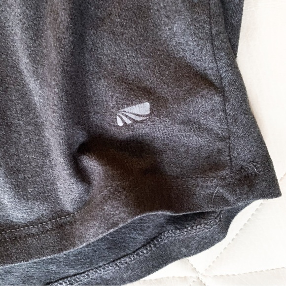 Marika • Active Top - Picture 2 of 4